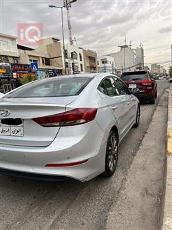 هیوندای ئەلەنترا